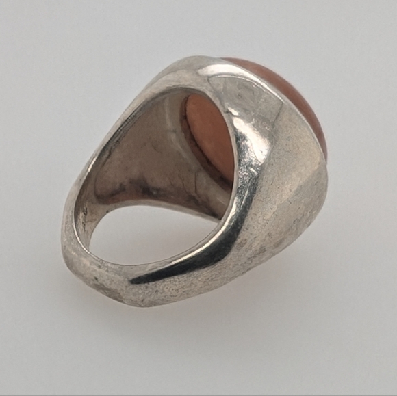 Sterling Silver Ring w/ Round Carnelian Stone - Picture 6 of 11